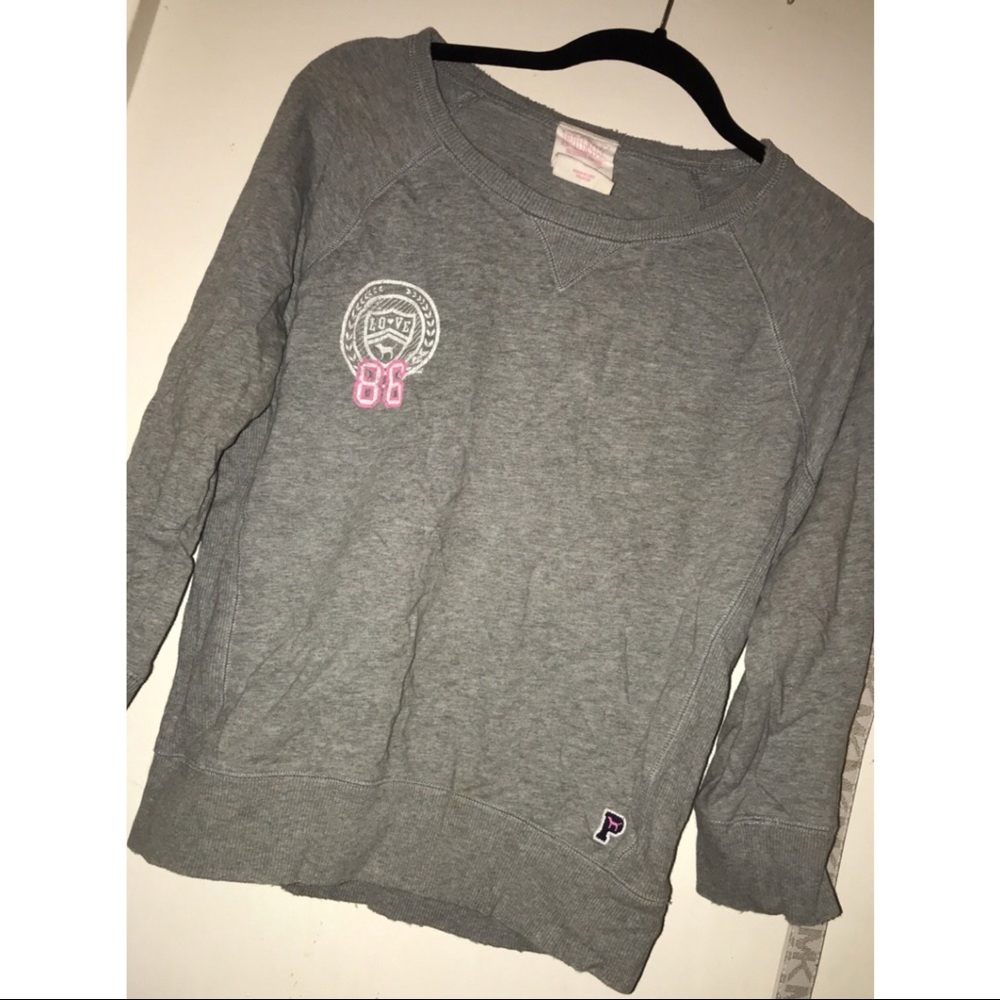 L PINK! Victoria’s Secret grey varsity crew neck ✨